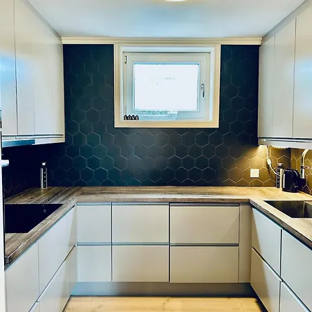 At Rorestrand In 100 Sqm High Standard 2 Bedrooms *