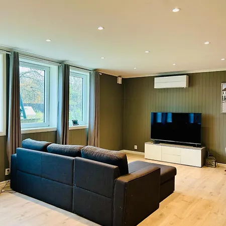 At Rorestrand In 100 Sqm High Standard 2 Bedrooms Apartment