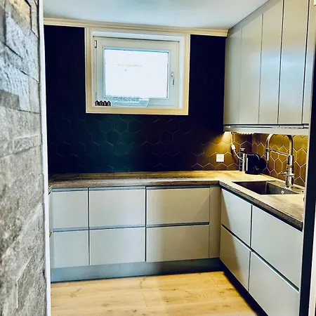 At Rorestrand In 100 Sqm High Standard 2 Bedrooms Apartment